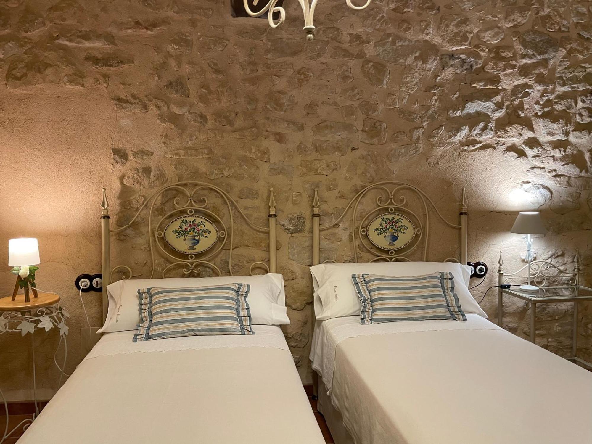 Casa Lidia - Antigua Posada Real Valderrobres Dış mekan fotoğraf